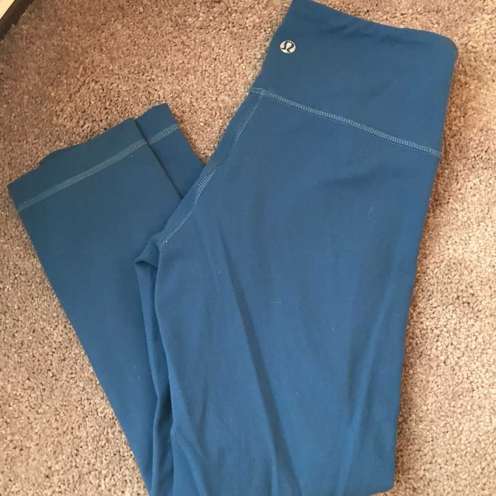 Lululemon crop leggings